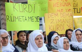 Dil Kimliktir- Kimlik Onurdur